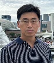 Photo of Yongsheng Shi